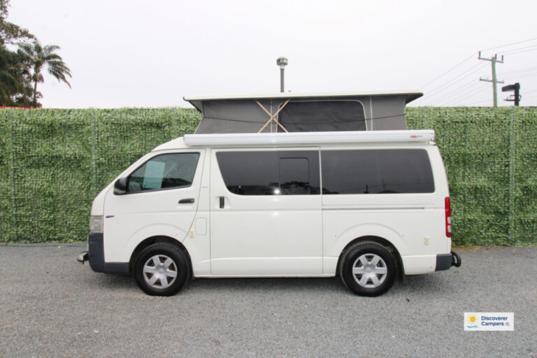 2008 Toyota Hiace Frontline Bed Seat Automatic Pop Top Campervan